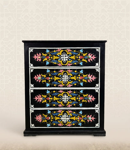 Handgeschilderde Marokkaanse kast met authentieke artisanale details