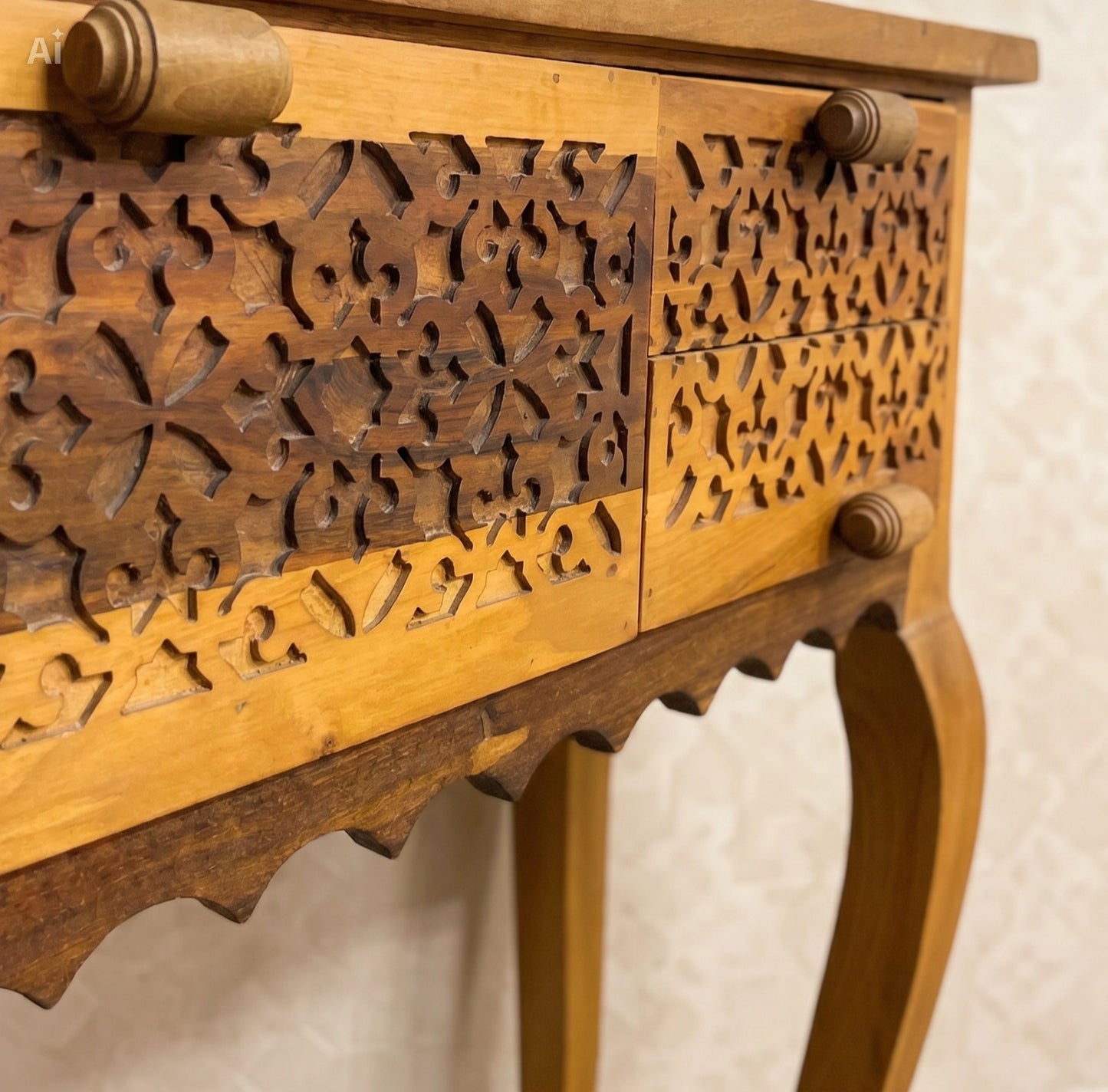 Authentieke dressoir met spiegel